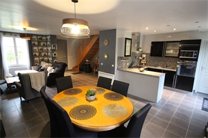 maison-villa à la vente -   60700  PONT-SAINTE-MAXENCE, surface 102 m2 vente maison-villa - APR750740